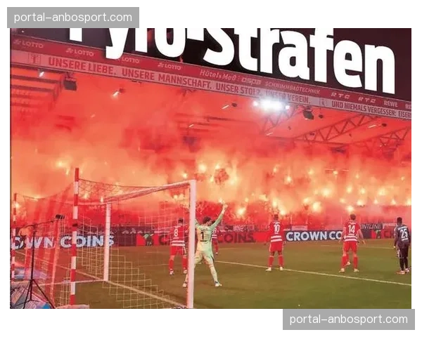 马赛极端球迷组织涉嫌策划暴力活动，警方逮捕其头目并发出禁令