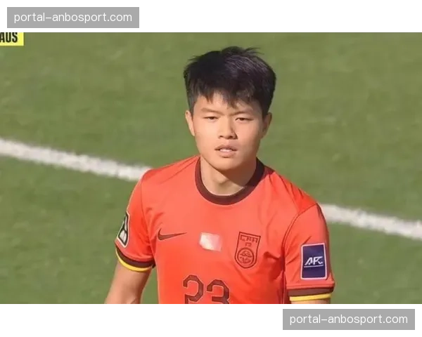 教练组如何利用平板电脑上的实时数据流进行临场战术调整
